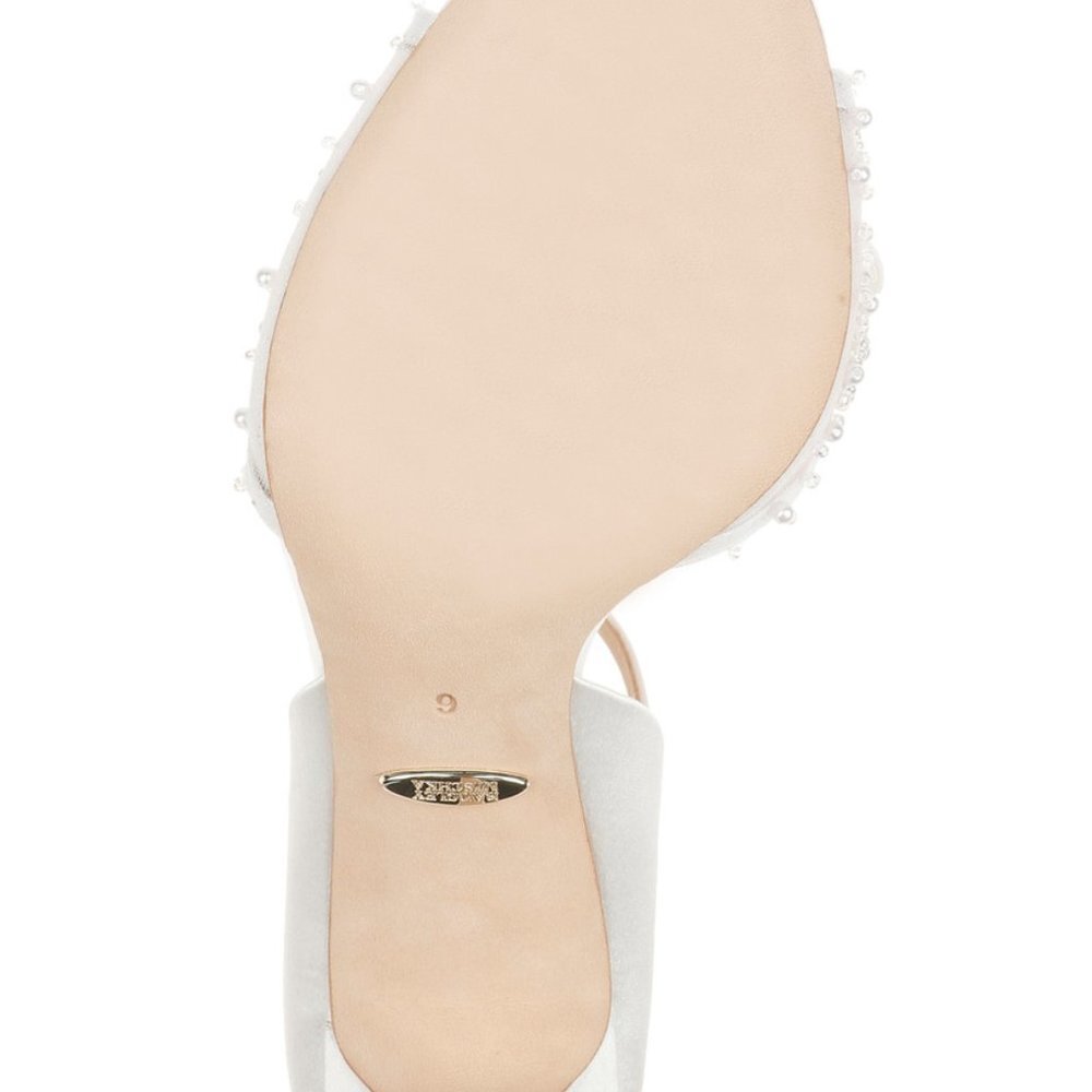 Designer Badgley Mischka Carter Peep Toe D'Orsay - Picture 6 of 6